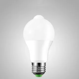 Ampoule LED intelligente avec capteur de mouvement PIR