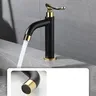 Robinet d'évier de lavabo noir et or – vue 5