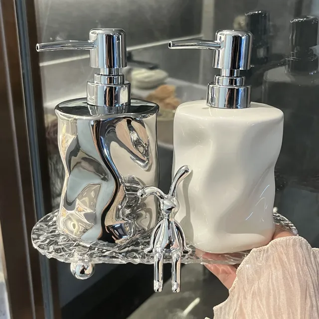 Distributeur de savon de luxe léger avec pompe