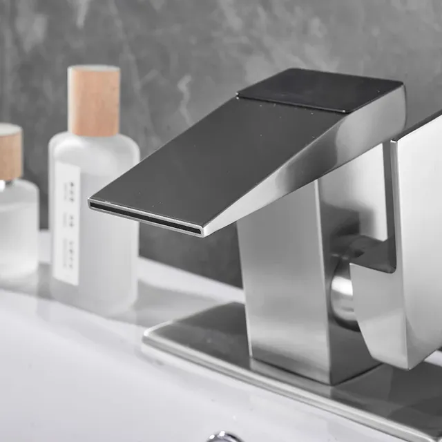 Robinet de lavabo à affichage numérique intelligent – vue 4