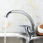 Robinet de cuisine poli monté sur le pont à poignée unique, rotation à 360 °, chaud et froid, robinet d&rsquo;évier, centre commercial