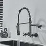 Robinet mural noir pour cuisine – vue 4