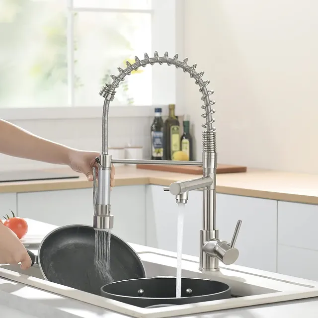 Robinet d'évier de cuisine avec pulvérisateur extractible – vue 5