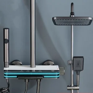 Ensemble de pommeau de douche à affichage numérique blanc, système de douche chaud et froid, bouton de piano avec lumière ambiante, HOF/05 et ensembles Ensemble de pommeau de douche à affichage numérique blanc, système de douche chaud et froid, bouton de piano avec lumière ambiante, HOF/05 et ensembles