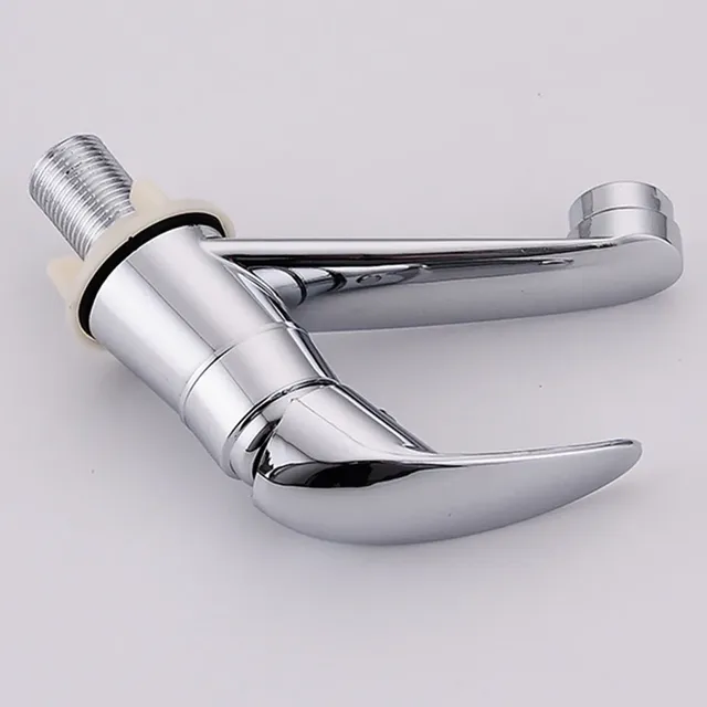 Robinet de lavabo de salle de bains à trou unique chromé – vue 4