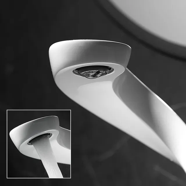 Robinet de lavabo en laiton – vue 4