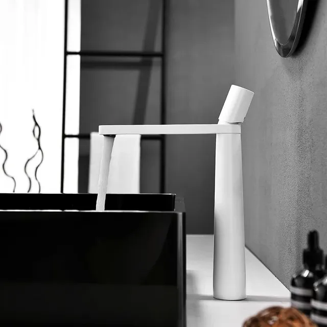 Robinet de lavabo de salle de bains – vue 4