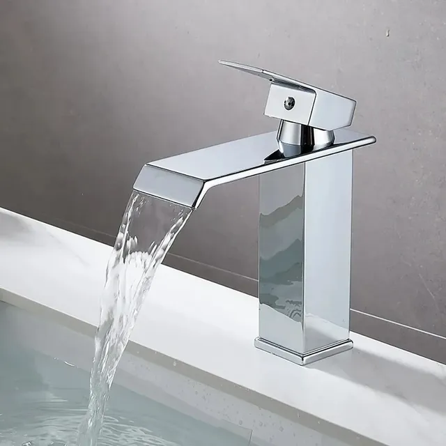Cascade noire robinet chaud et froid lavabo comptoir… – vue 5