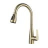 Robinet de cuisine extractible en or brossé – vue 6