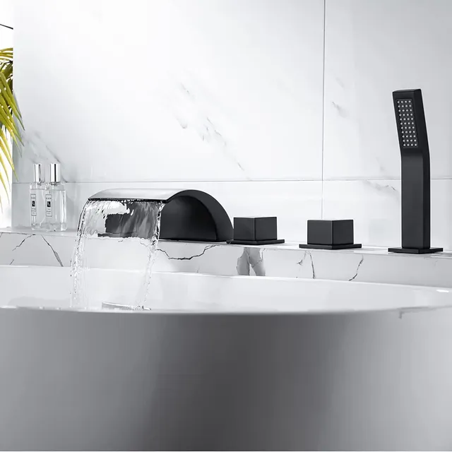Robinet de baignoire cascade en laiton noir