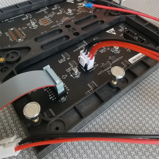 Panneau matriciel Led 64x64 RGB – vue 2