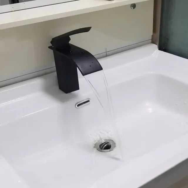 Robinet de lavabo en acier inoxydable de style haut – vue 4