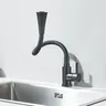 Robinet d'évier de cuisine noir mat – vue 4