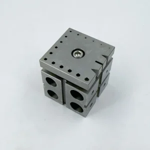 Le siège de fixation du mouvement de montre en acier inoxydable est un outil de montre utilisé pour placer les pièces de mouvement de montre et démonter les bracelets de montre