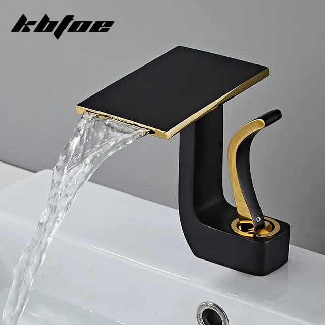 Robinet de salle de bains cascade carré moderne – vue 2