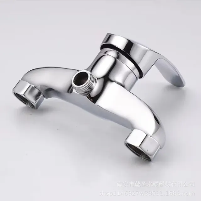 Robinet de douche mural en alliage de zinc/cuivre – vue 2
