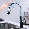 Robinet de cuisine noir à retrait en laiton – vue 2