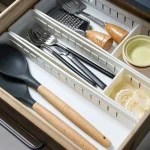 Boîtes de rangement de couverts de cuisine, support de plateau à couverts en plastique avec séparateur réglable pour cuillère fourchette couteaux organisateur de tiroir de cuisine