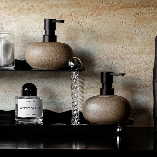 Bouteille de Lotion en céramique nordique – vue 6