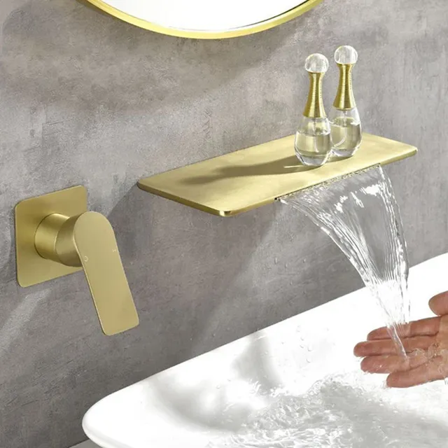 Robinet de lavabo de salle de bains cascade mural en… – vue 2