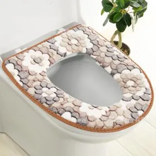 Housse de toilette en peluche