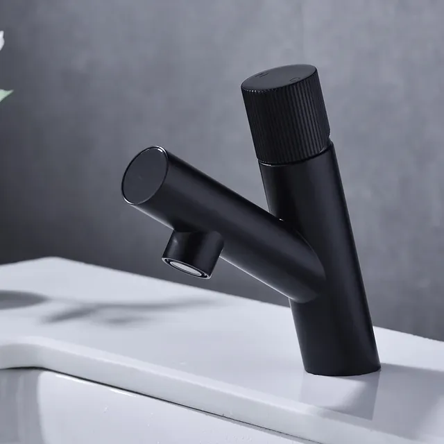 Robinet de lavabo numérique à LED pour salle de bains – vue 3