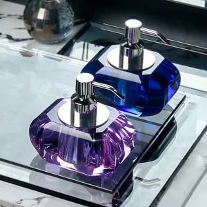 Bouteille de Lotion à pression en verre de cristal, distributeur de savon, désinfectant pour les mains, bouteille de distribution de luxe, bouteille de Lotion en verre de cristal pour salle de bains