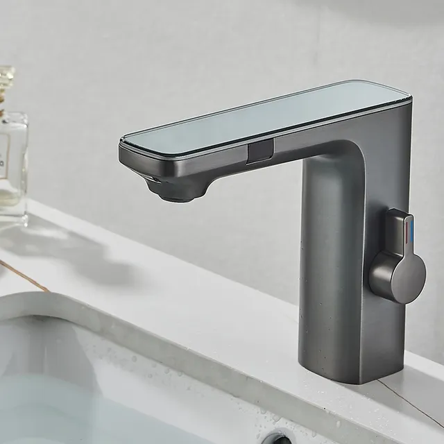Robinet LED à capteur intelligent – vue 4