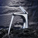 Lavabos à eau chaude et froide, robinets de lavabo, robinets de salle de bains, robinets de balcon domestique