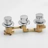 Robinet de douche thermostatique en laiton massif – vue 3