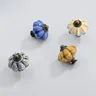 Lot quatre boutons céramique émaillée blanche bombée… – vue 4
