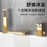 HOBathtub-Robinet d&rsquo;eau froide et chaude avec douchette à main, robinet de baignoire monté sur le pont, or brossé