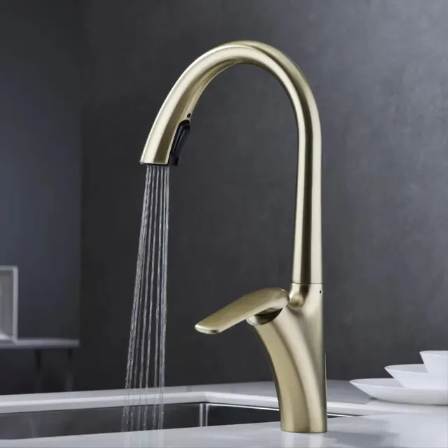 Robinet de cuisine de luxe en laiton doré brossé avec… – vue 4