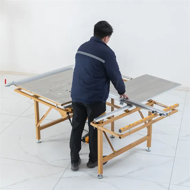 Table de scie pliante multifonctionnelle – vue 3
