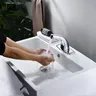 Robinet de toilette à économie d'eau monté sur le pont… – vue 5