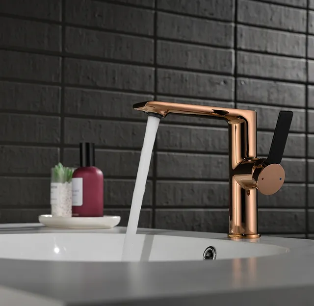 Robinet de salle de bains de luxe en or Rose – vue 4