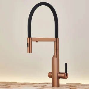 Robinet de cuisine en laiton or Rose brossé 3 en 1, mitigeur d’eau chaude et froide extractible, filtre d’évier Robinet de cuisine en laiton or Rose brossé 3 en 1, mitigeur d’eau chaude et froide extractible, filtre d’évier