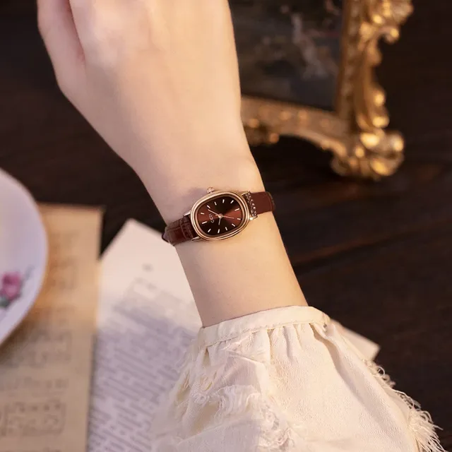 Montre femme quartz boîtier ovale plaqué or rose cadran… – vue 2