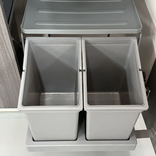 Porte d'armoire d'évier de cuisine connecter des… – vue 2