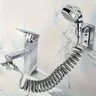 Ensemble de douche en plastique moderne – vue 1