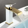 Robinet de lavabo chaud et froid – vue 2