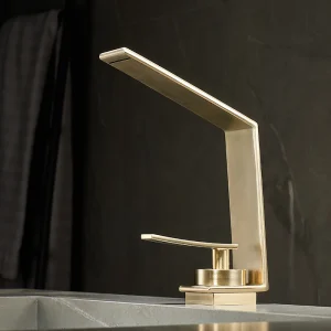 Robinet de salle de bains léger de luxe Rush, lavabo doré, robinet d&rsquo;évier, lavabo de toilette, armoire de bain, robinet cascade G3/8G1/2