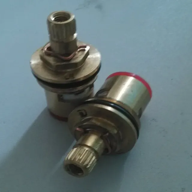 Valve de robinet universelle de remplacement – vue 6