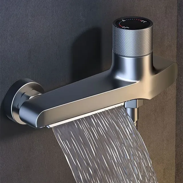 Robinet de douche de salle de bains – vue 4