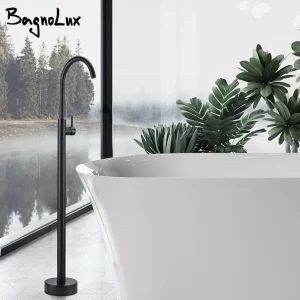 Robinet d&rsquo;Eau Chaude et Froide à Poignée Unique, Baignoire Noire, Douche Ronde au Sol, Centre Commercial, Bagnéritage, 256