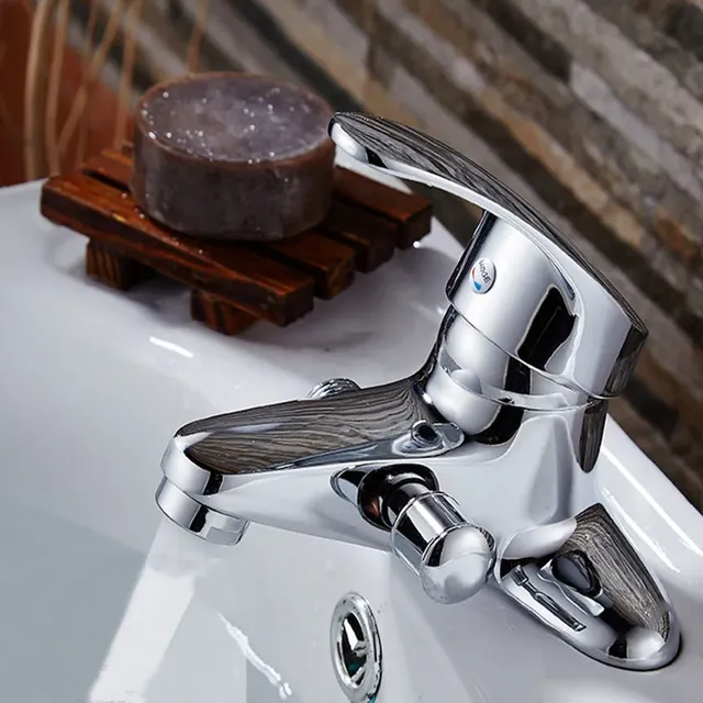 Robinet d'évier à deux trous pour salle de bains – vue 7