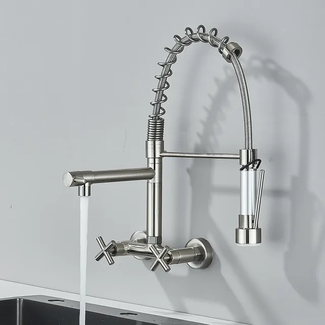 Robinet de cuisine mural chromé – vue 2