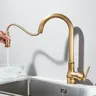 Robinet d'évier de cuisine en laiton rétro – vue 2