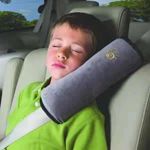 épaulière ergonomique ceinture sécurité enfants coussin antifrottement doux respirant velours anthracite rembourré bordure noire logo brodé fixation réglable maintien sommeil
