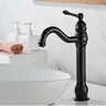 Robinet de lavabo doré à poignée unique – vue 4